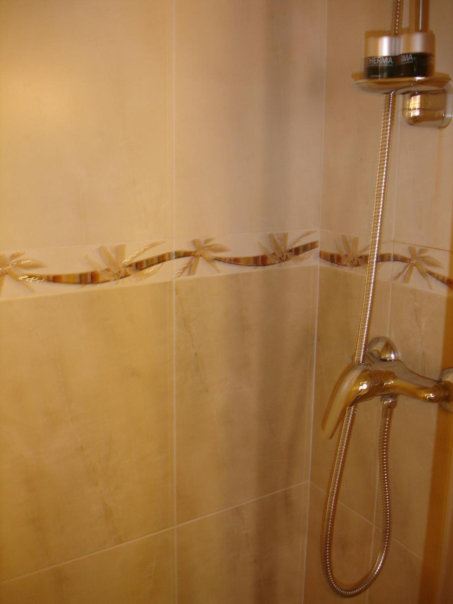 Hostal Puerta Bonita Vista Alegre Madryt Zewnętrze zdjęcie