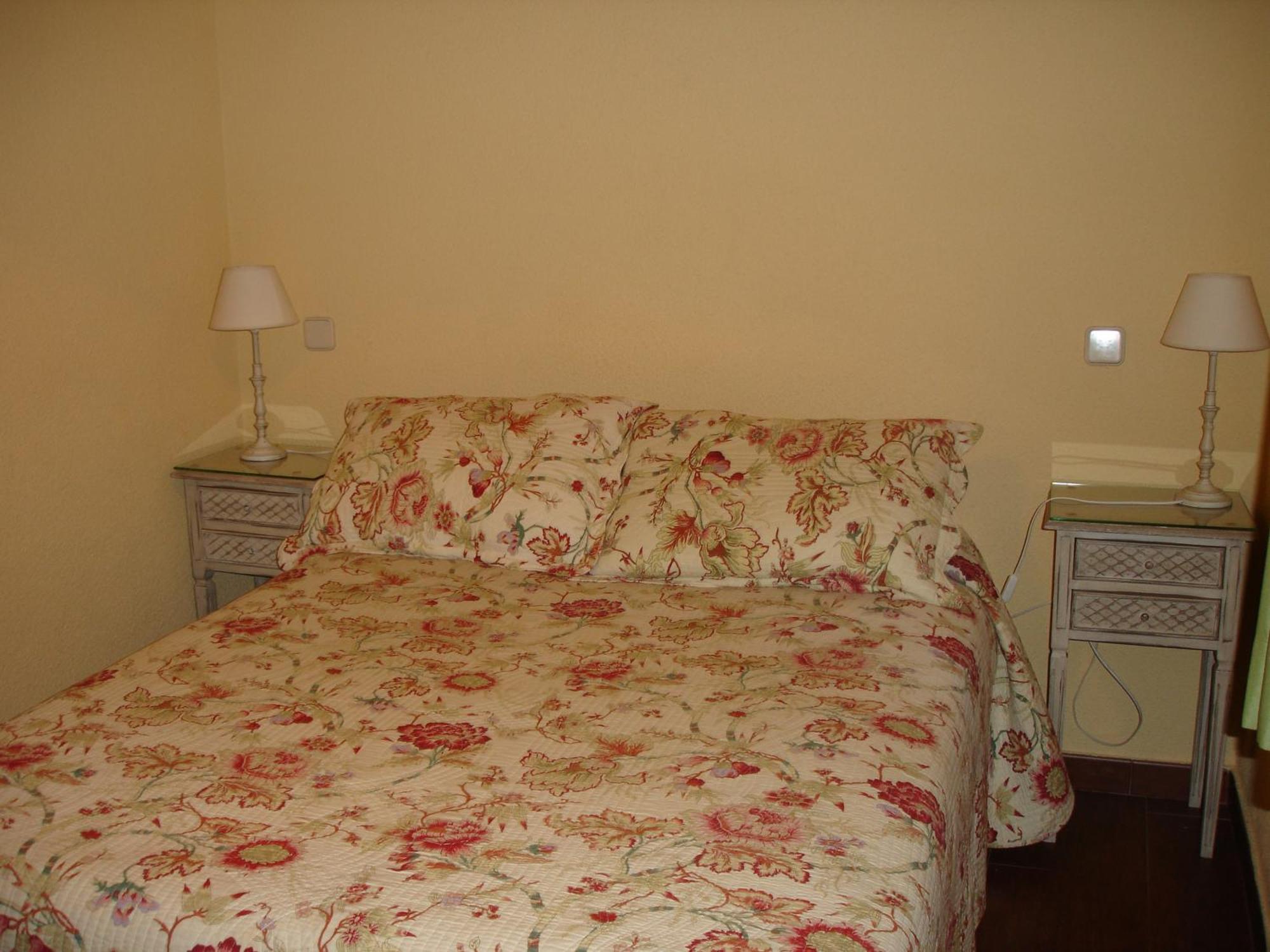 Hostal Puerta Bonita Vista Alegre Madryt Zewnętrze zdjęcie