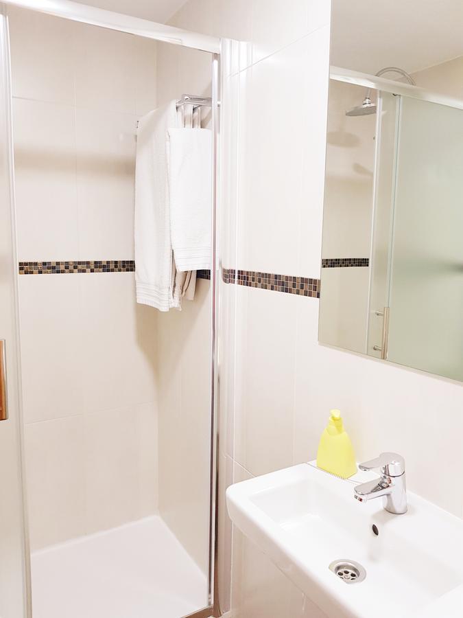 Hostal Puerta Bonita Vista Alegre Madryt Zewnętrze zdjęcie